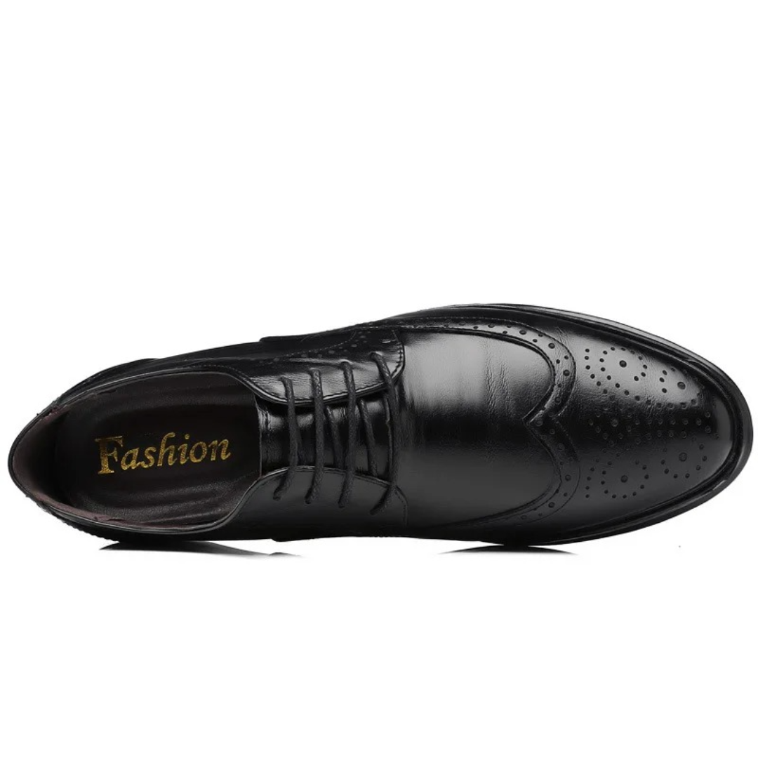 Aldric | Men’s Classic Oxford Dress Shoes with Brogue Detailing