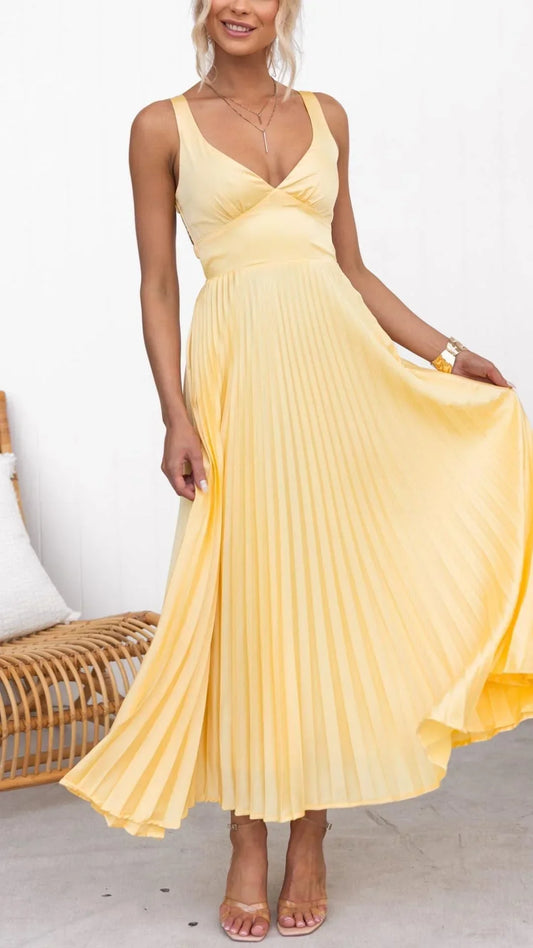 Soléa | Women’s Elegant Pleated V-Neck Maxi Dress