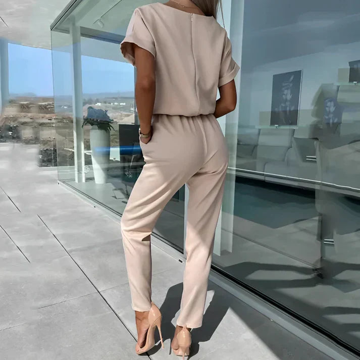 Avelyn | Women’s Two-Piece Set with Short-Sleeve Top and Straight-Leg Pants
